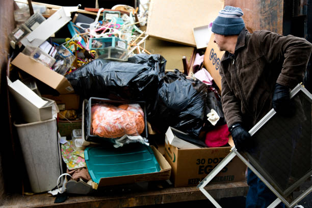 Best Garage Cleanout  in Green Bay, WI